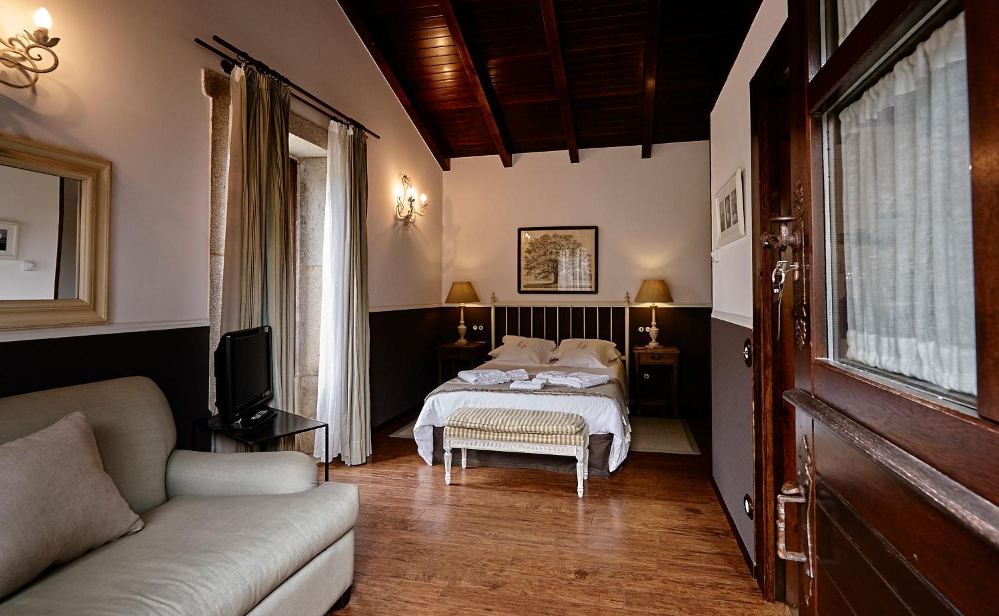 Hotel Rustico Lugar Do Cotarino Camarinas Exterior photo